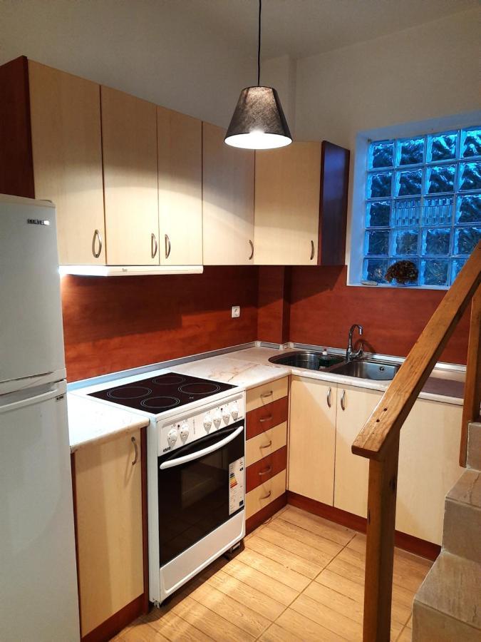 Kokkónion Irene'S Maisonette At Rafaella Resort מראה חיצוני תמונה
