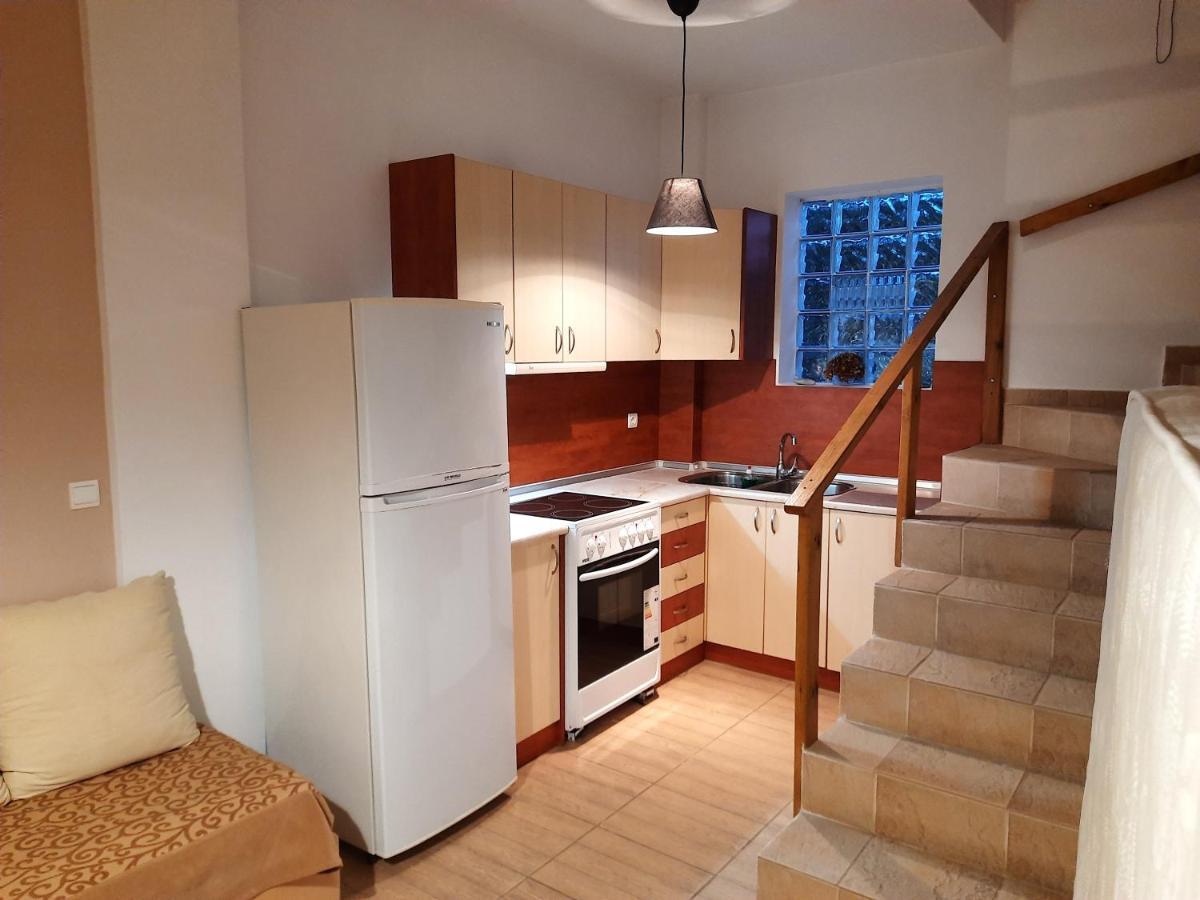 Kokkónion Irene'S Maisonette At Rafaella Resort מראה חיצוני תמונה