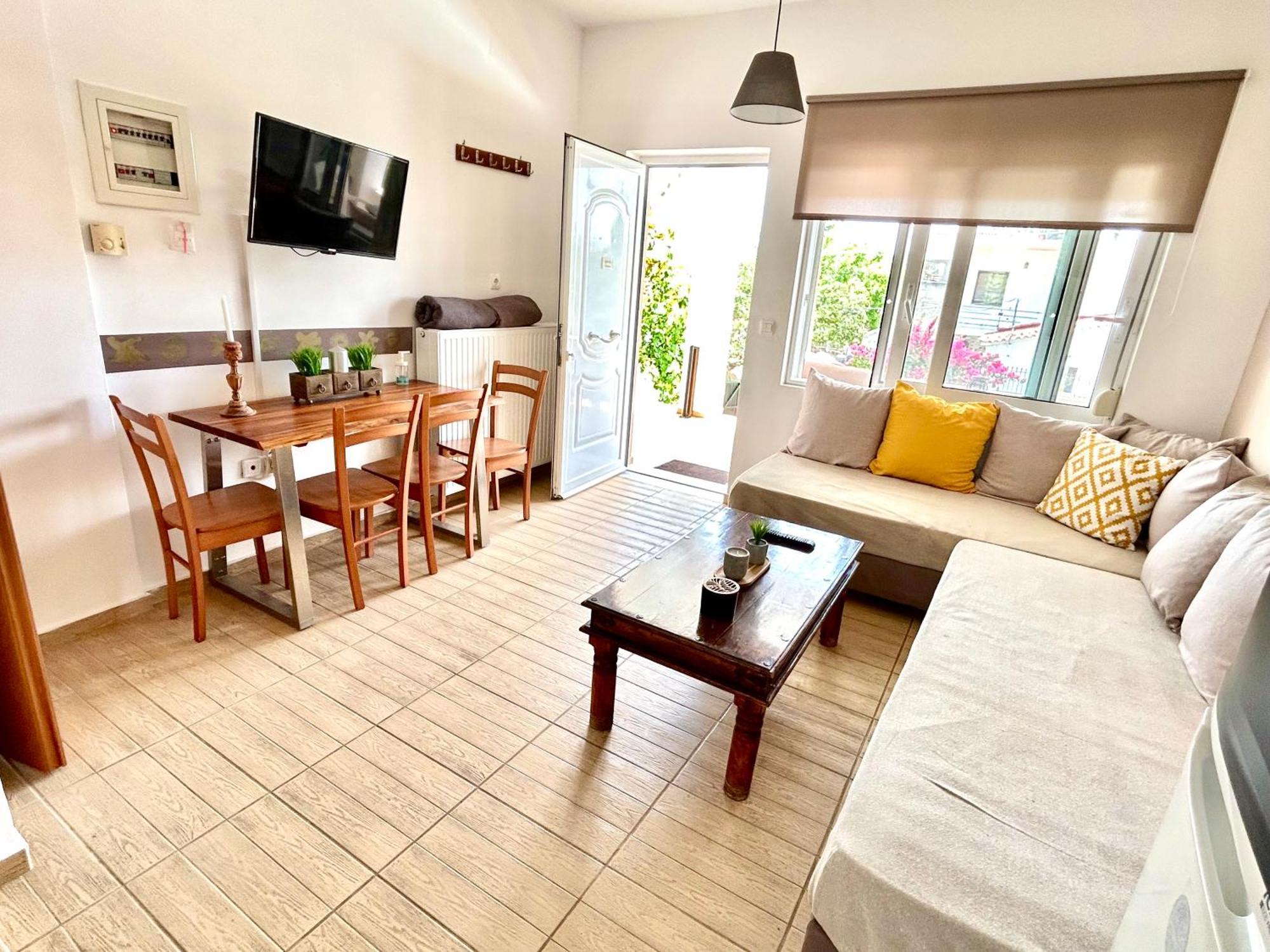 Kokkónion Irene'S Maisonette At Rafaella Resort מראה חיצוני תמונה
