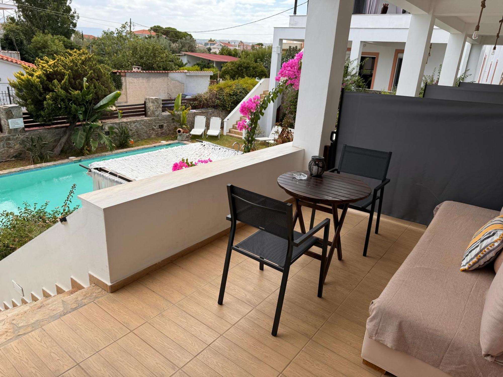 Kokkónion Irene'S Maisonette At Rafaella Resort מראה חיצוני תמונה