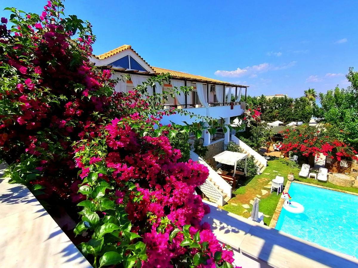 Kokkónion Irene'S Maisonette At Rafaella Resort מראה חיצוני תמונה